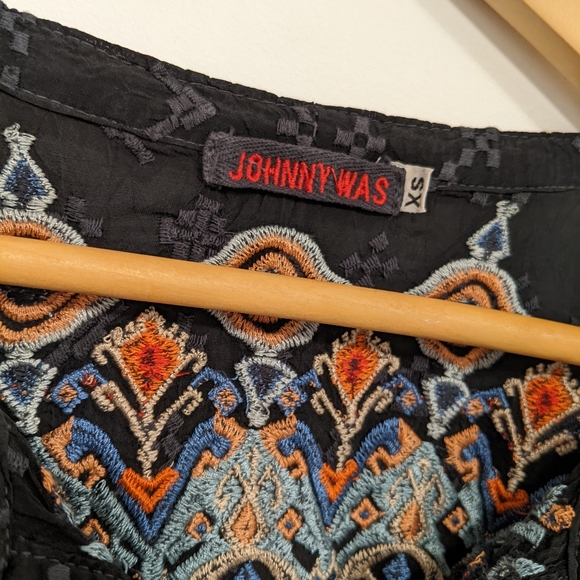 Johnny Was Embroidered Gina Long Sleeve Blouse Tunic Black M - Picture 15 of 15